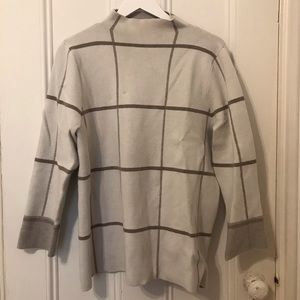 Tahari checkered Sweater